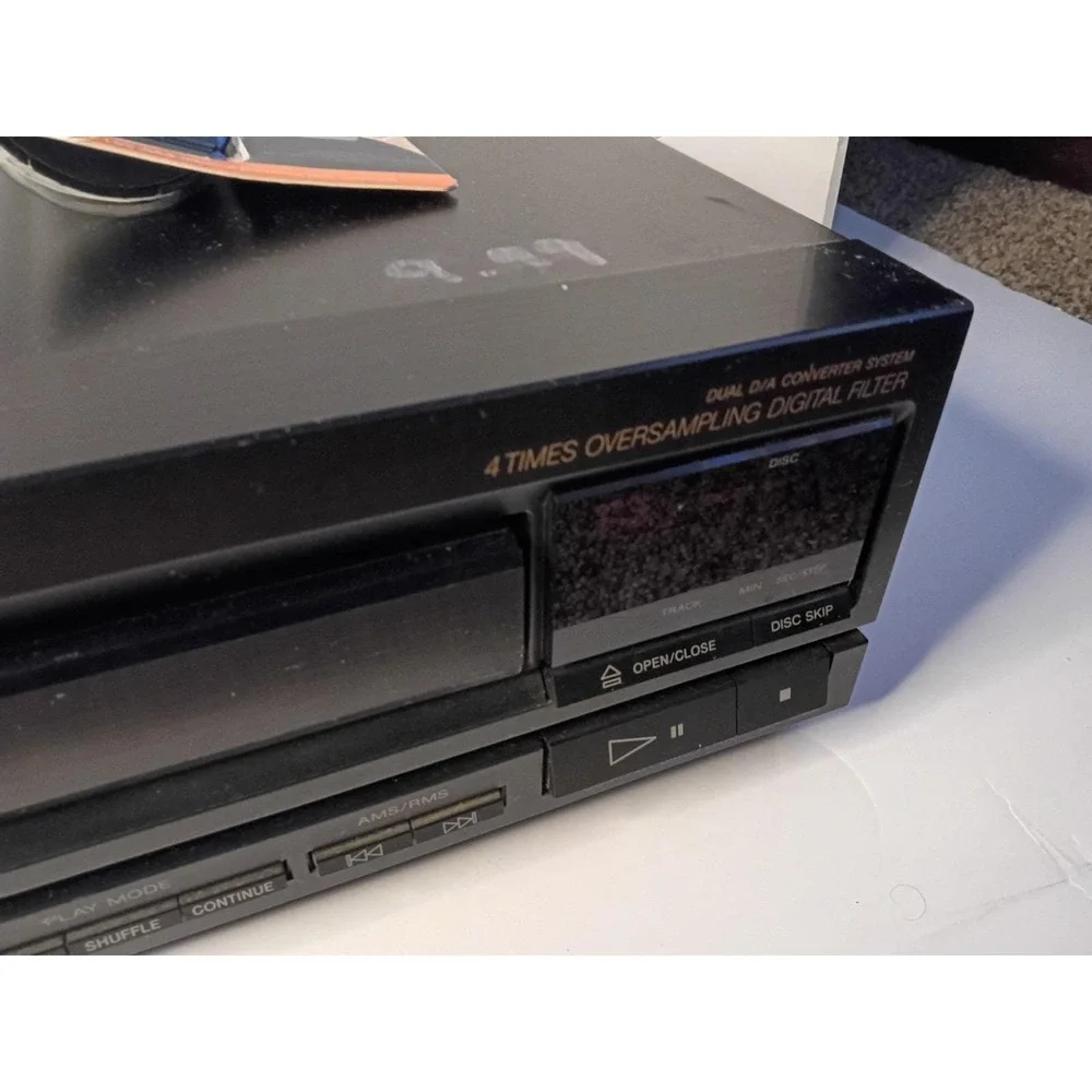 Sony CDP-C401 5-Disc Automatic Disc Loading CD Player w remote